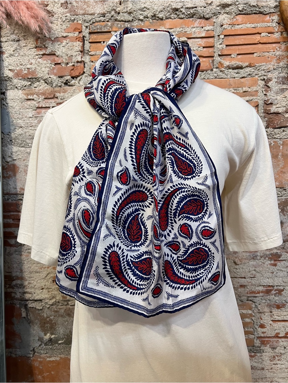 Vintage Vera Neumann Silk Oblong scarf hand rolled red navy paisley design soft